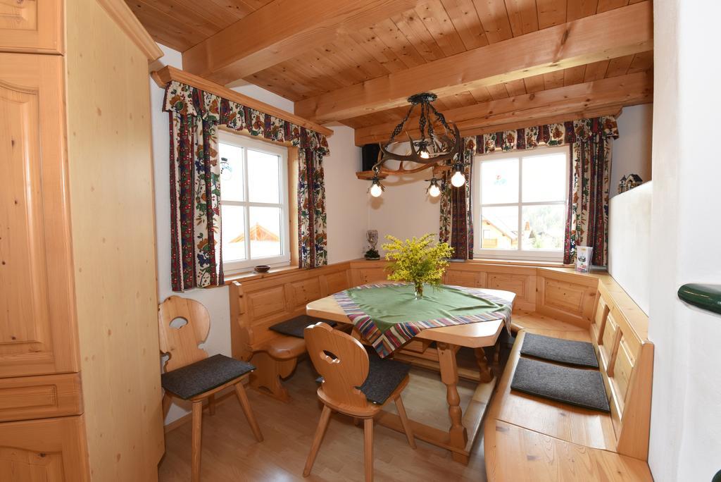 Appartementhaus Parzer Pruggern Extérieur photo